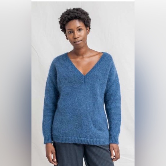Ivory V-Neck Sweater - Picture 5 of 5